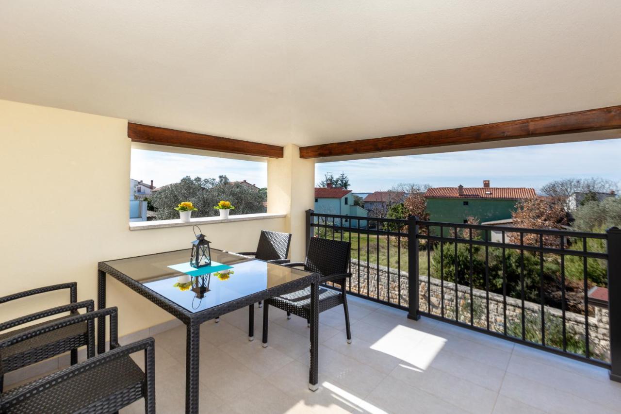 Apartments Krusec Pula Luaran gambar